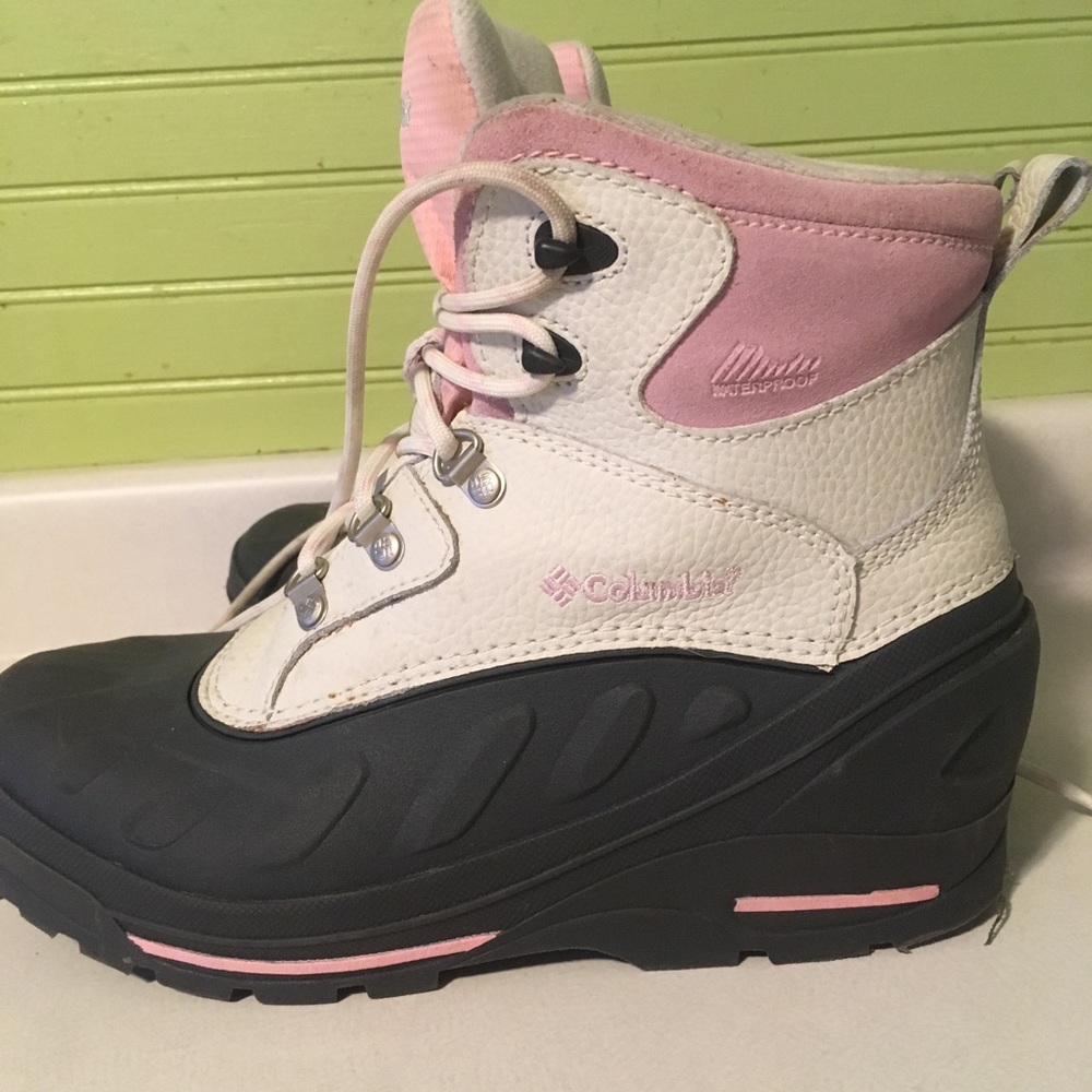 Women's Columbia Winter Boots Size 7